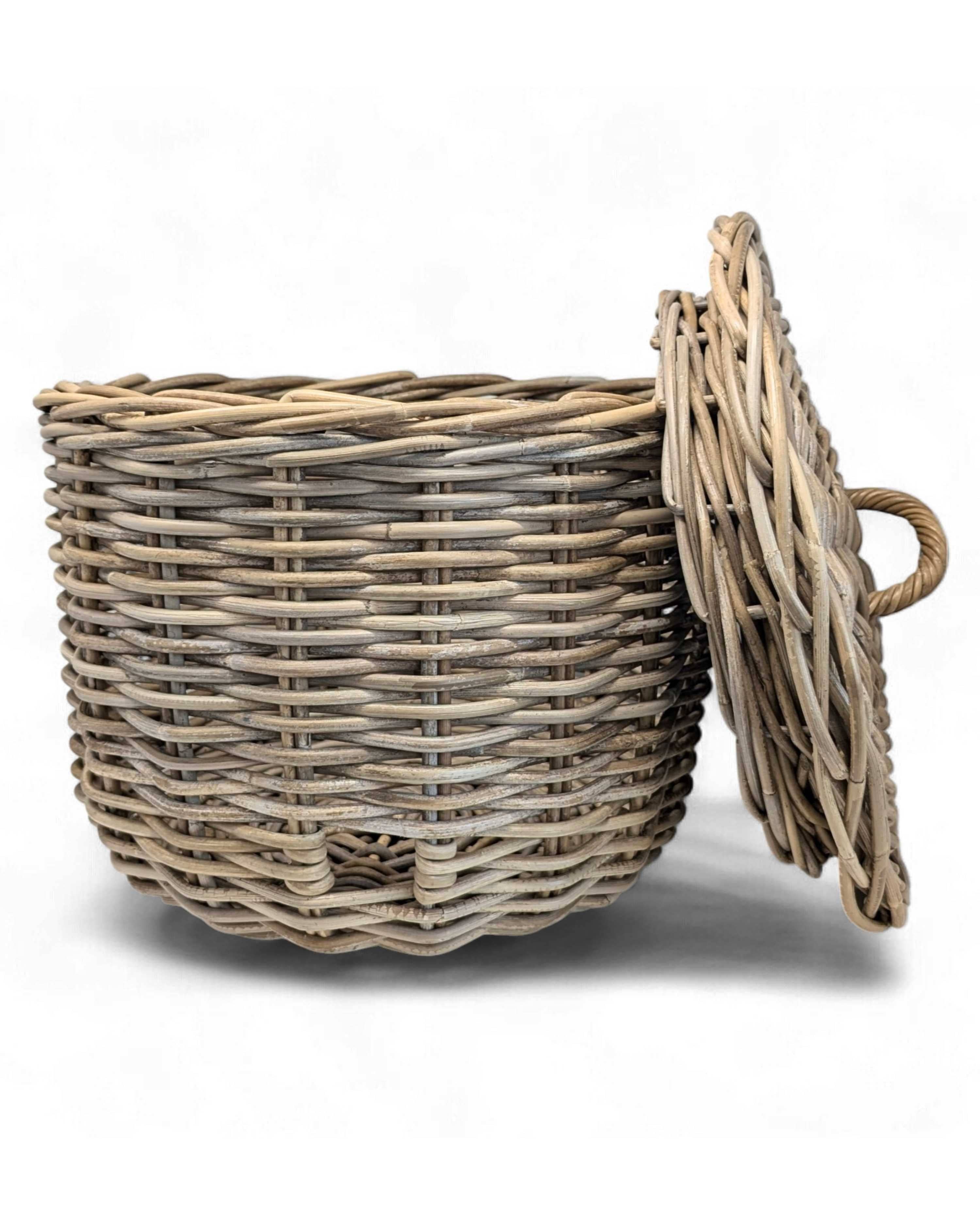 Rattan Hose Storage Basket with Lid