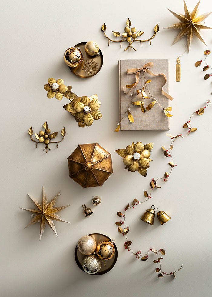 Double Winter Rose Golden Candle Holder