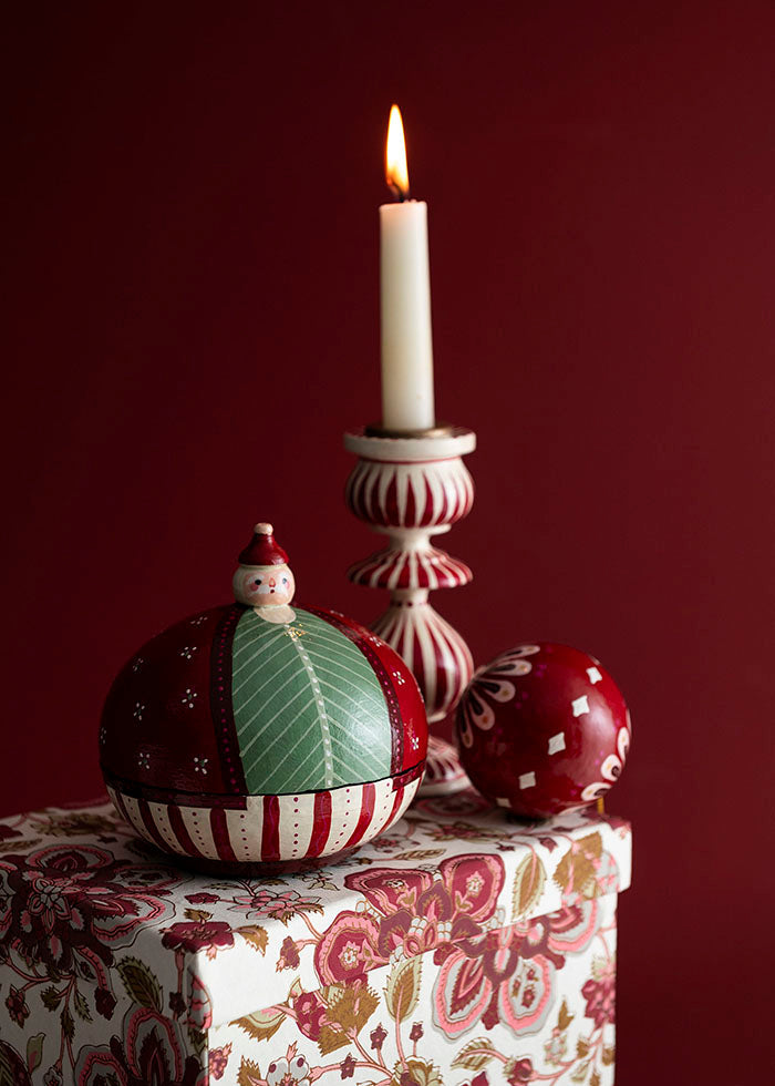 Santa Ruby Decoration Box