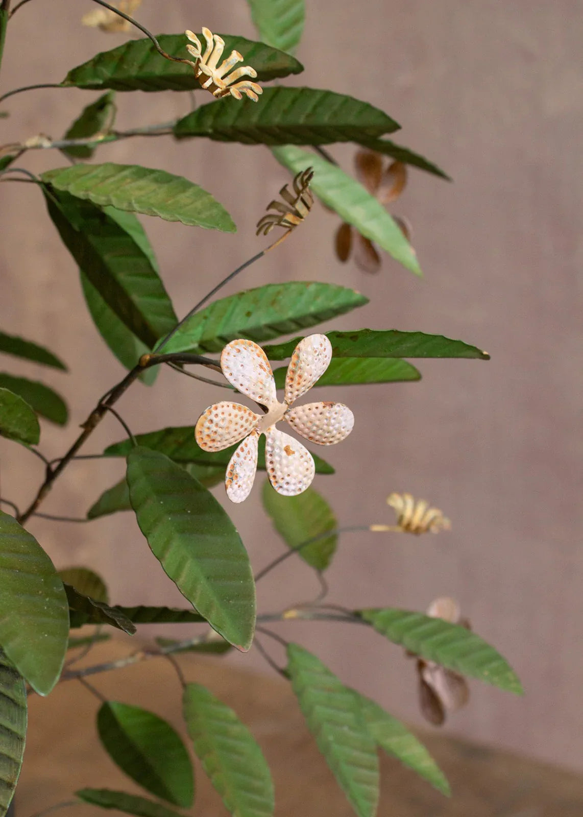 Metal Flower Decoration