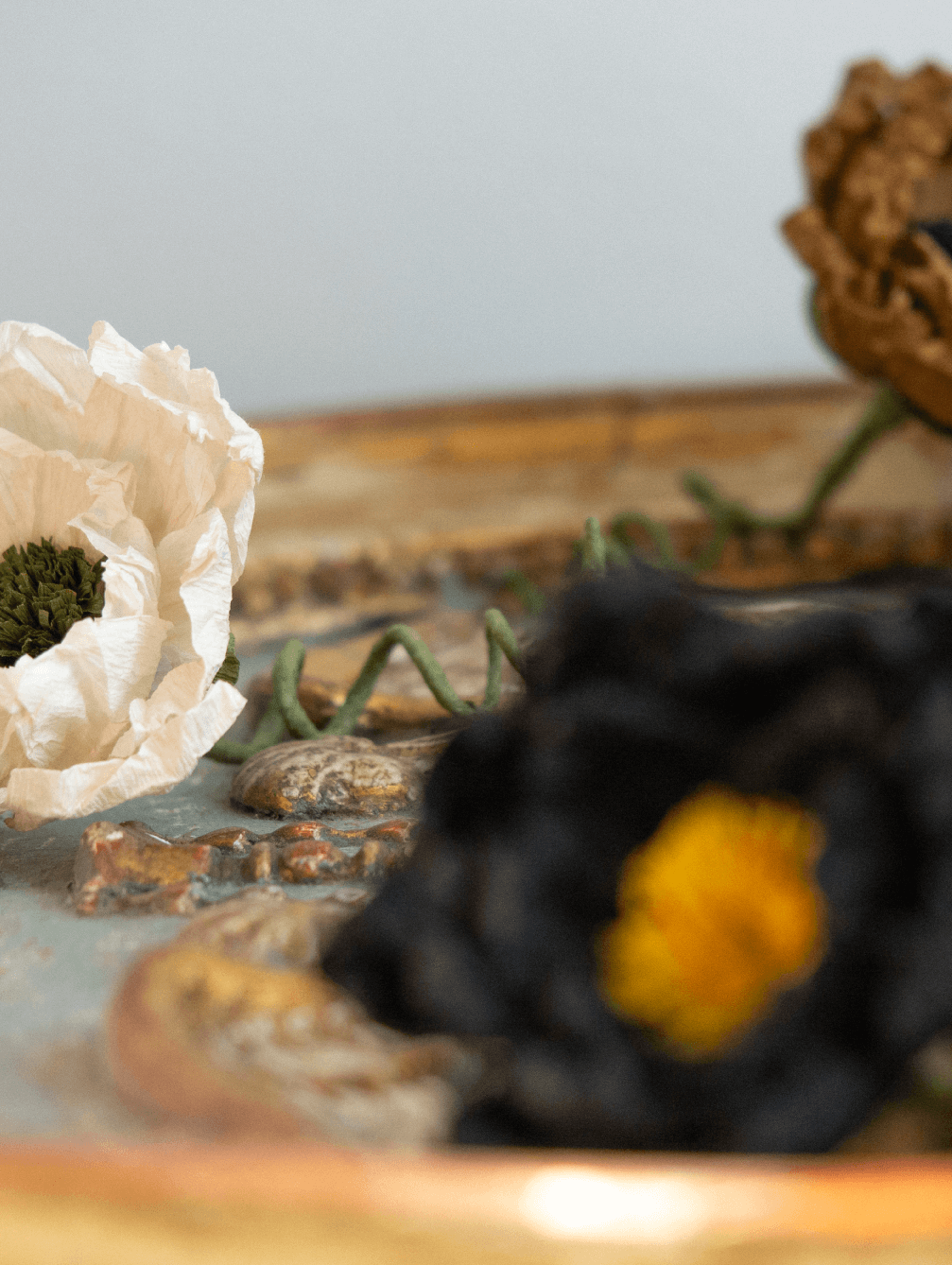 NORDIC.CHRISTMAS - Handmade antique - inspired crepe paper flowers in 5 colors